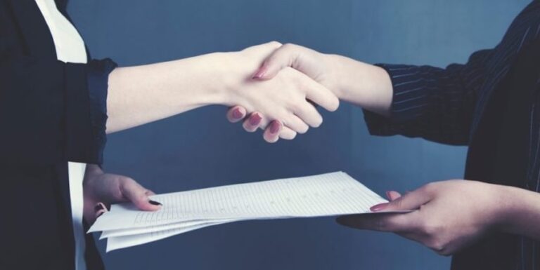 Derecho Contractual en Buenos Aires: Redaccion de contratos en CABA, Asesoramiento preventivo en acuerdos contractuales, Negociación y resolución de conflictos contractuales, Incumplimiento de contratos, Revisión y análisis de contratos, Redacción de contratos