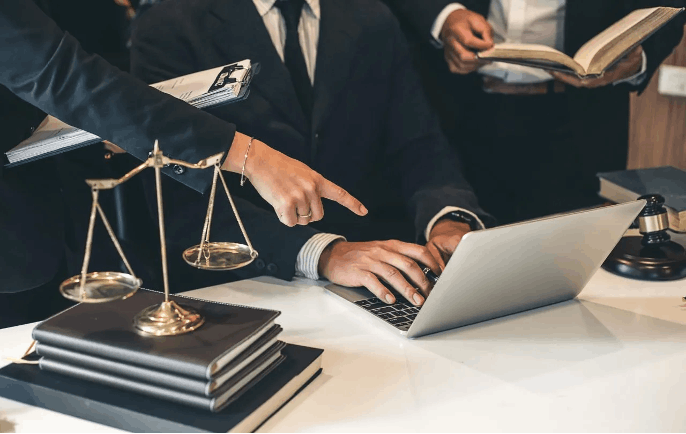 En MLS Abogados en CABA: Constitución de sociedades y elección de la forma societaria, Inscripción, modificación y cese de autoridades, Modificaciones estructurales y reformas estatutarias, Libros societarios, actas y órganos de administración, Dictámenes de precalificación profesional, Trámites y presentaciones ante IGJ y DPPJ, Marcas y patentes.